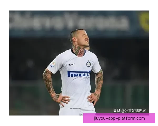 国少助教推搡16岁留洋新星并追骂 球迷要求严惩开除